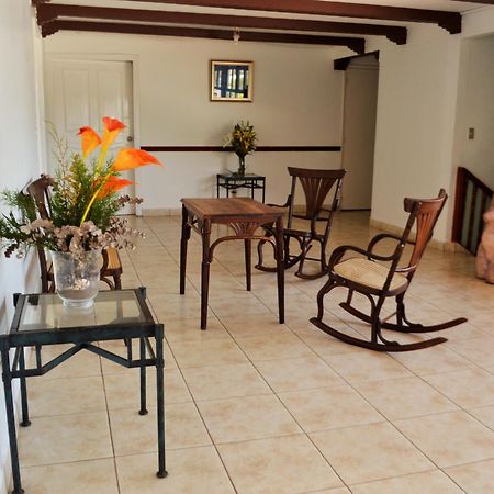 Hotel Casa Real Манагуа Экстерьер фото