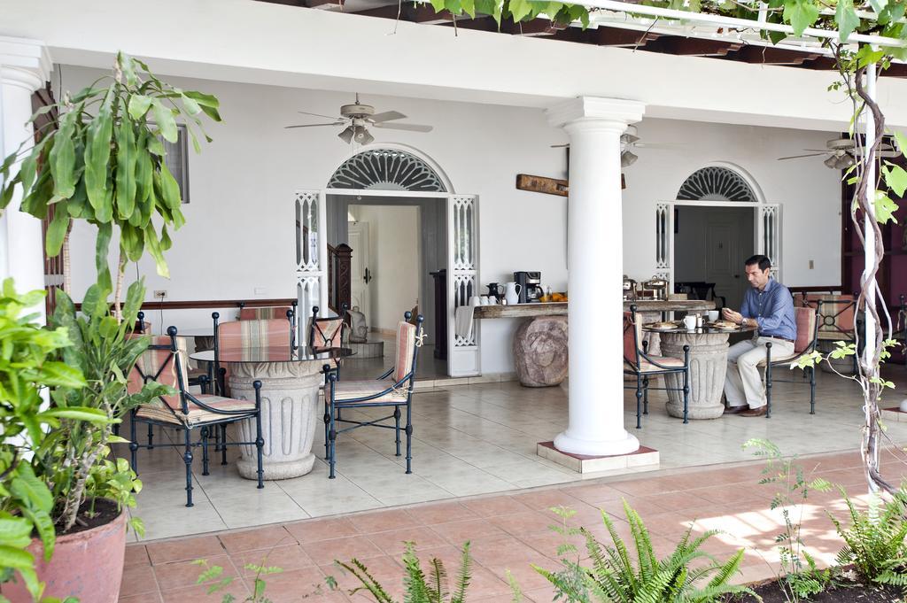 Hotel Casa Real Манагуа Экстерьер фото