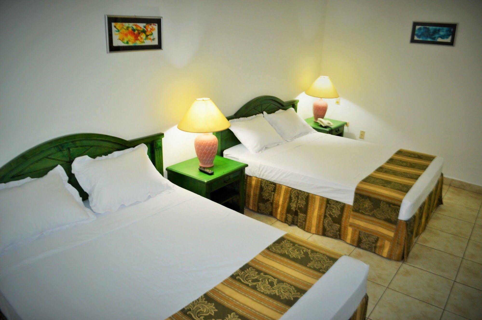 Hotel Casa Real Манагуа Экстерьер фото