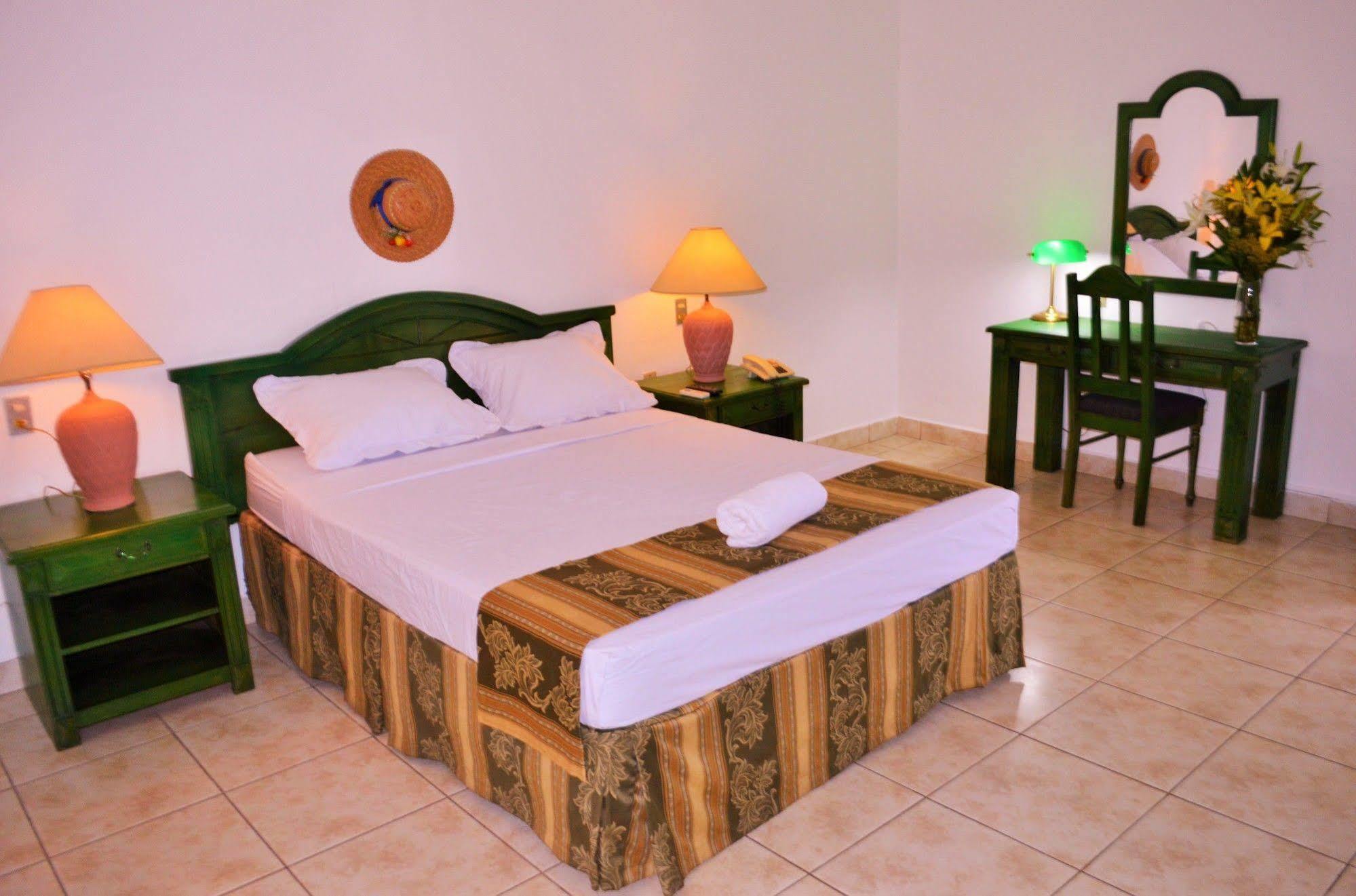 Hotel Casa Real Манагуа Экстерьер фото